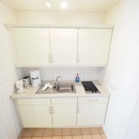 Zentral-gelegen-neptun-app-2-mit-vollbad Westerland